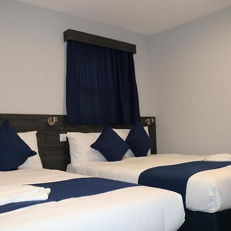 Blue Sapphire Hotel Ilford Eksteriør billede